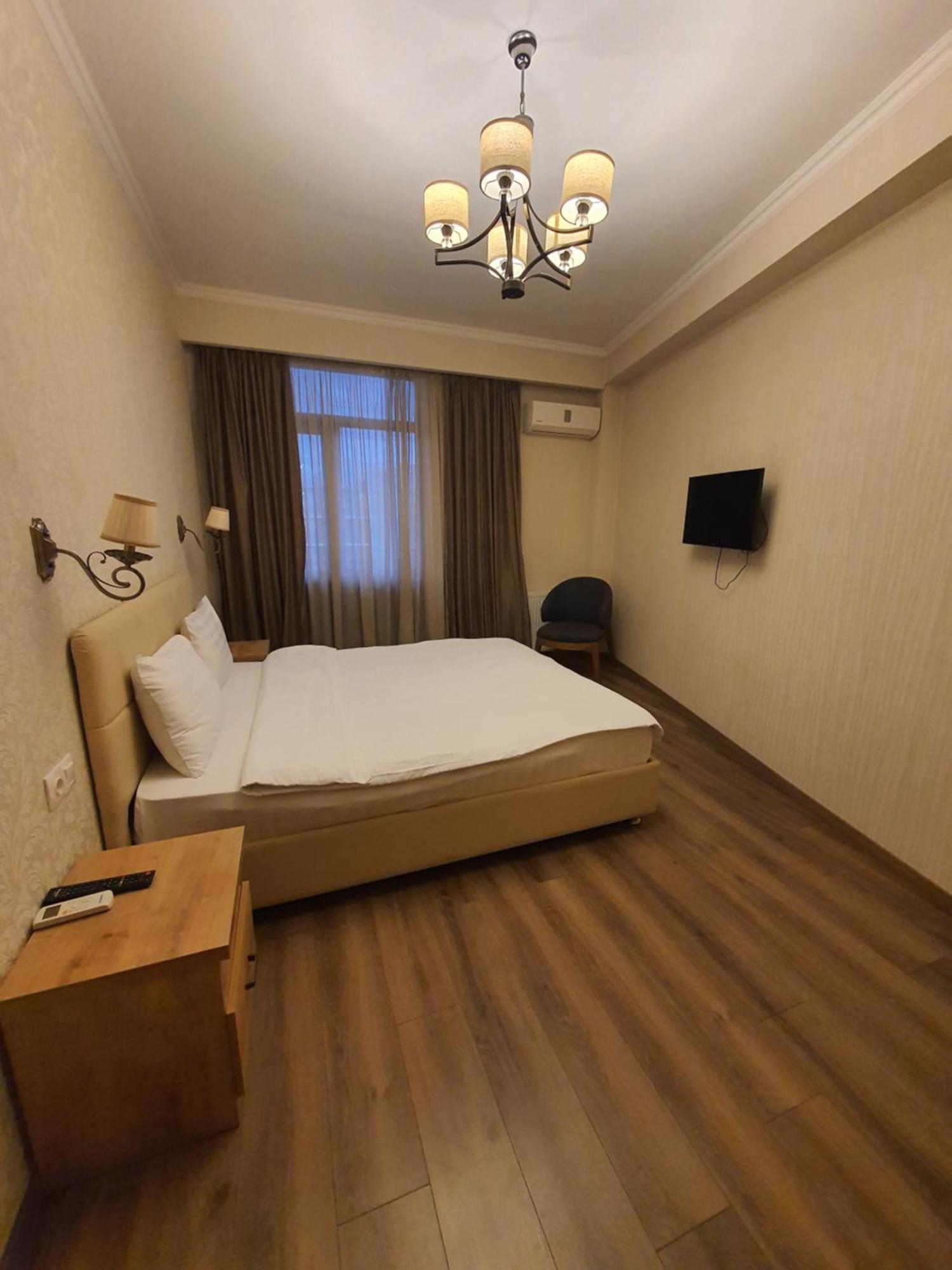 Dat Exx Apartments Tbilisi Phòng bức ảnh