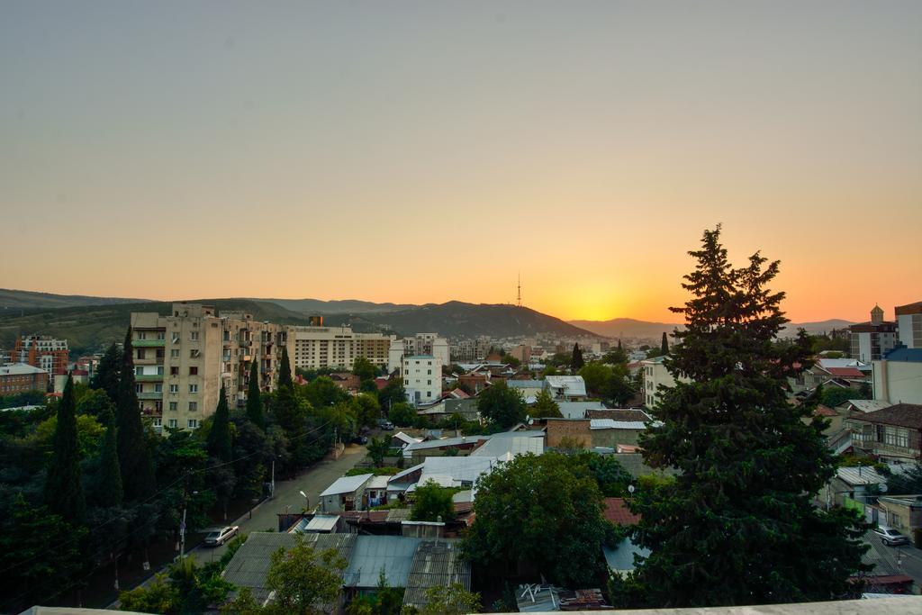 Dat Exx Apartments Tbilisi Ngoại thất bức ảnh