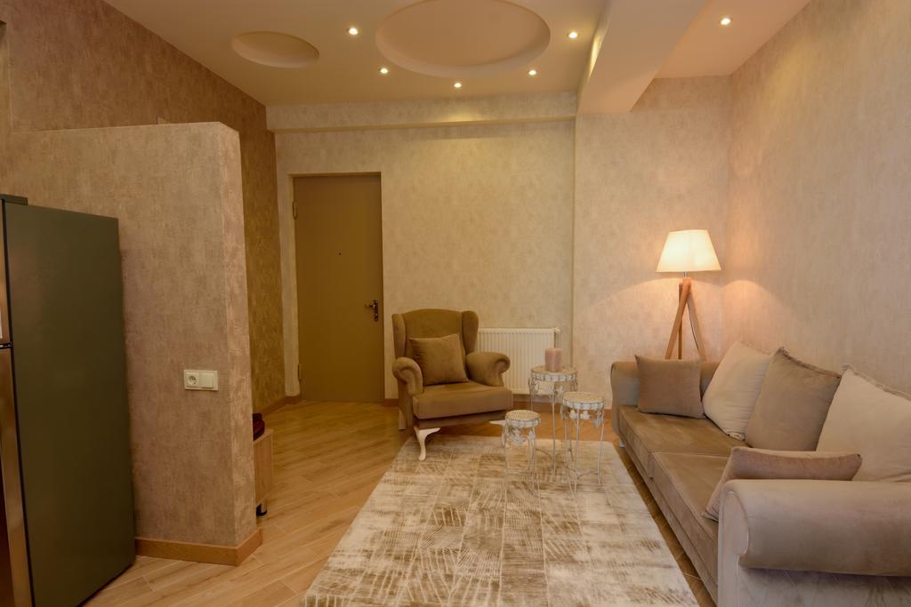 Dat Exx Apartments Tbilisi Ngoại thất bức ảnh