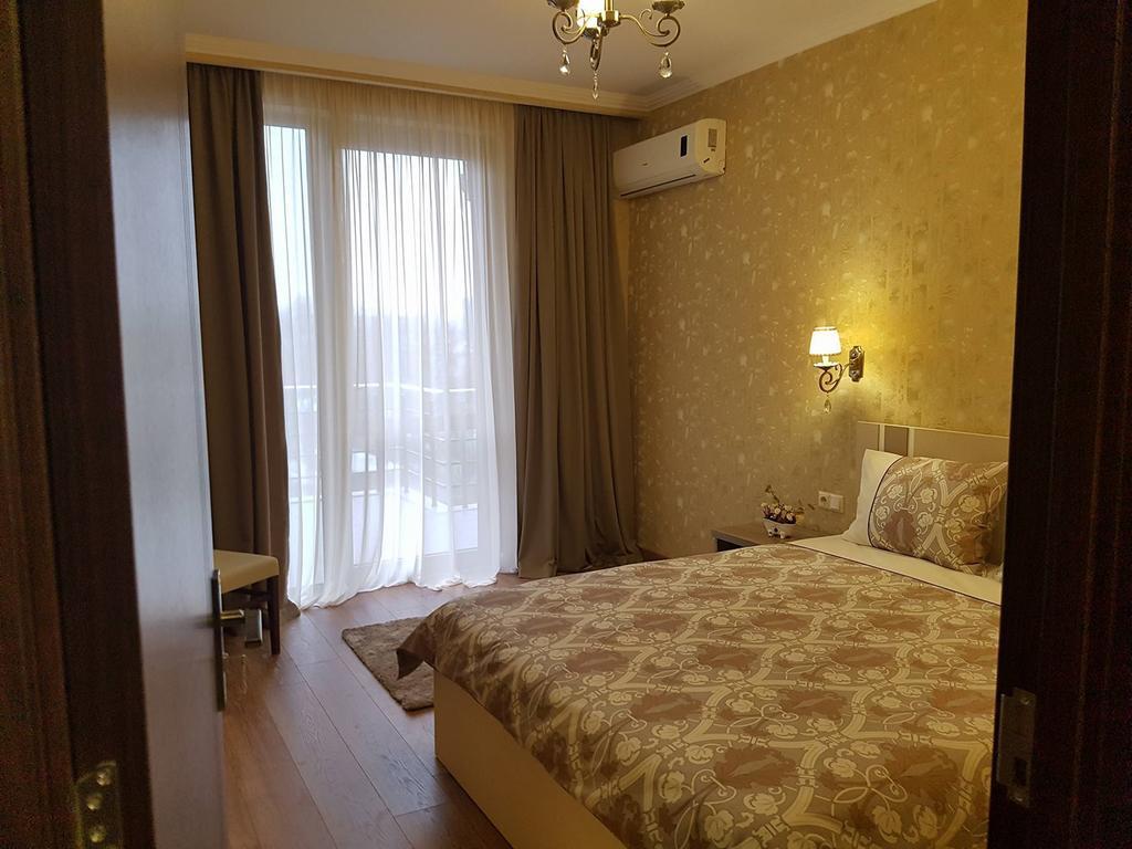 Dat Exx Apartments Tbilisi Ngoại thất bức ảnh