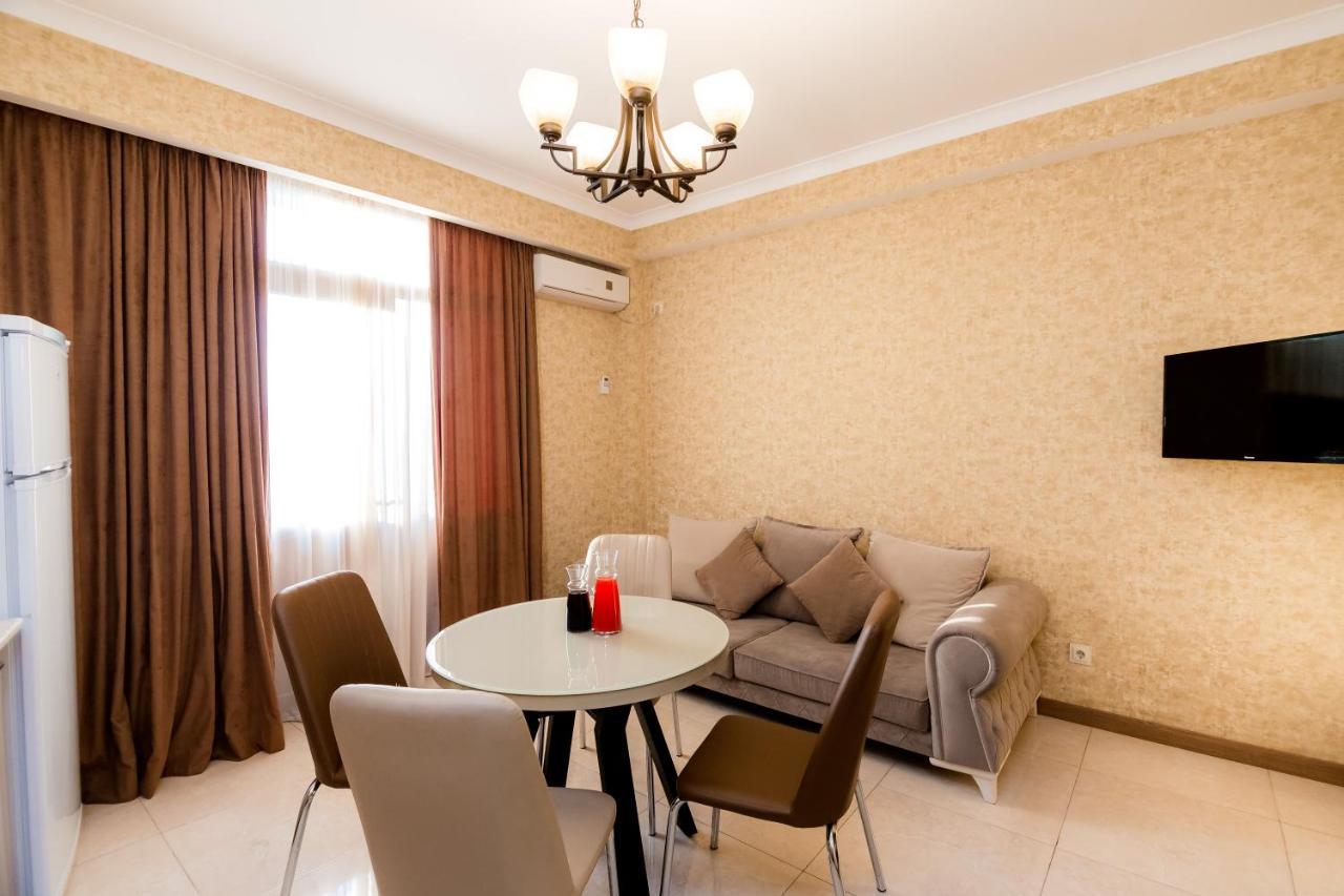 Dat Exx Apartments Tbilisi Ngoại thất bức ảnh
