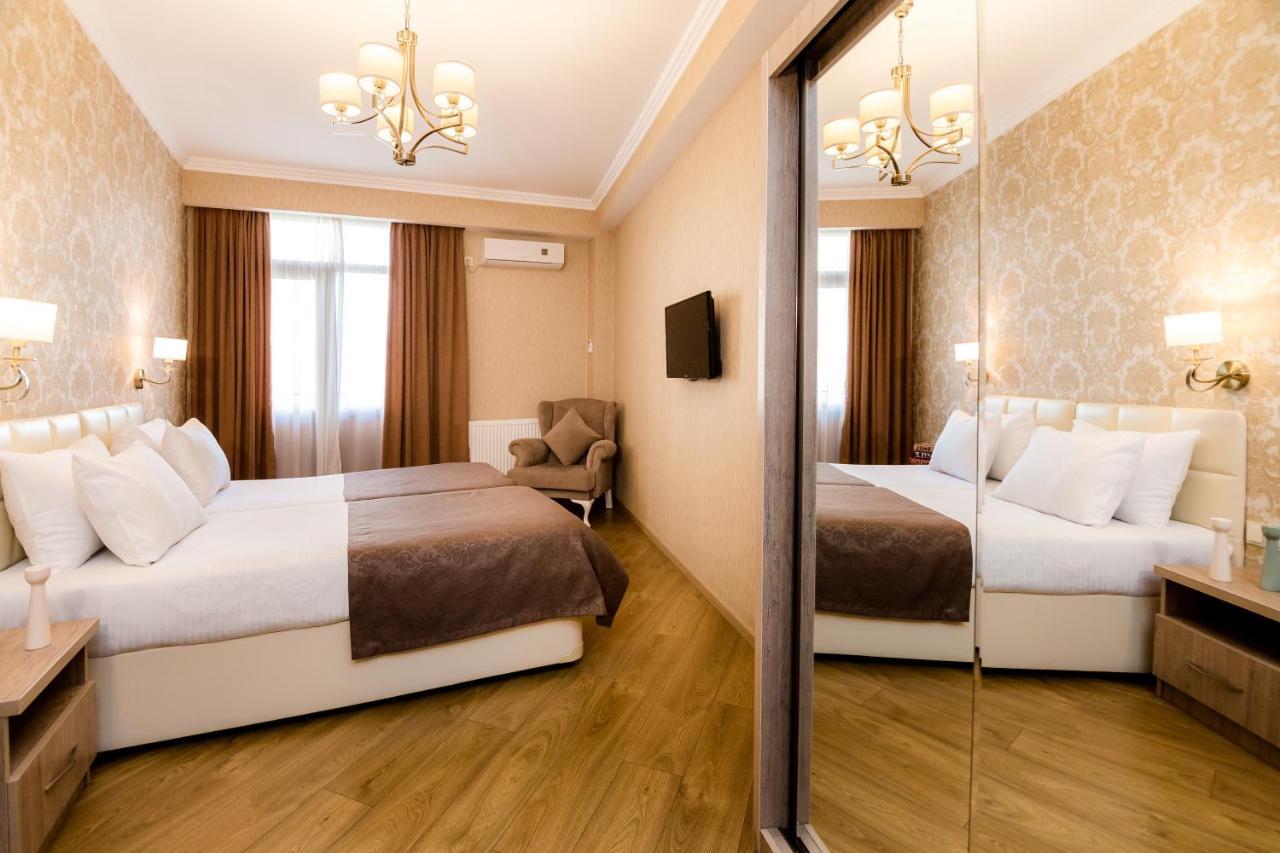 Dat Exx Apartments Tbilisi Ngoại thất bức ảnh