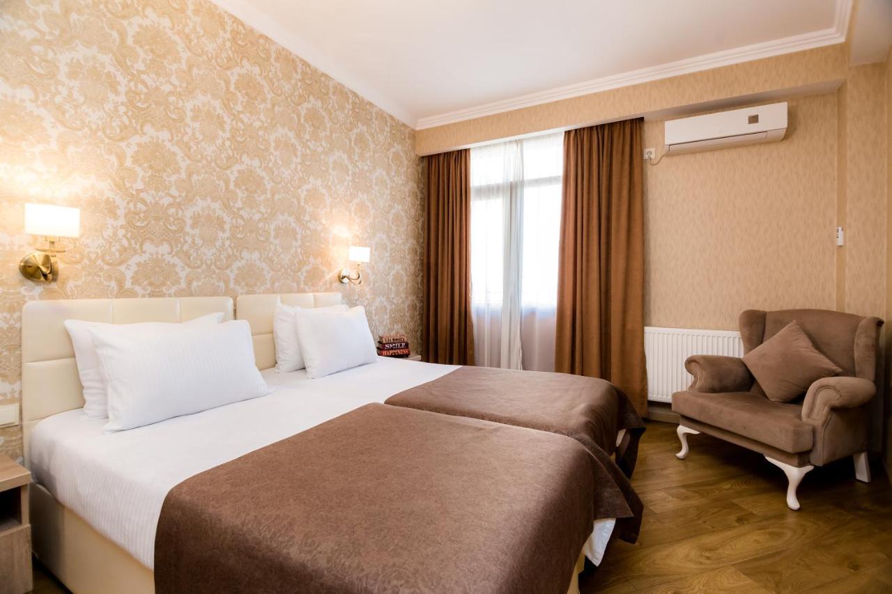 Dat Exx Apartments Tbilisi Ngoại thất bức ảnh