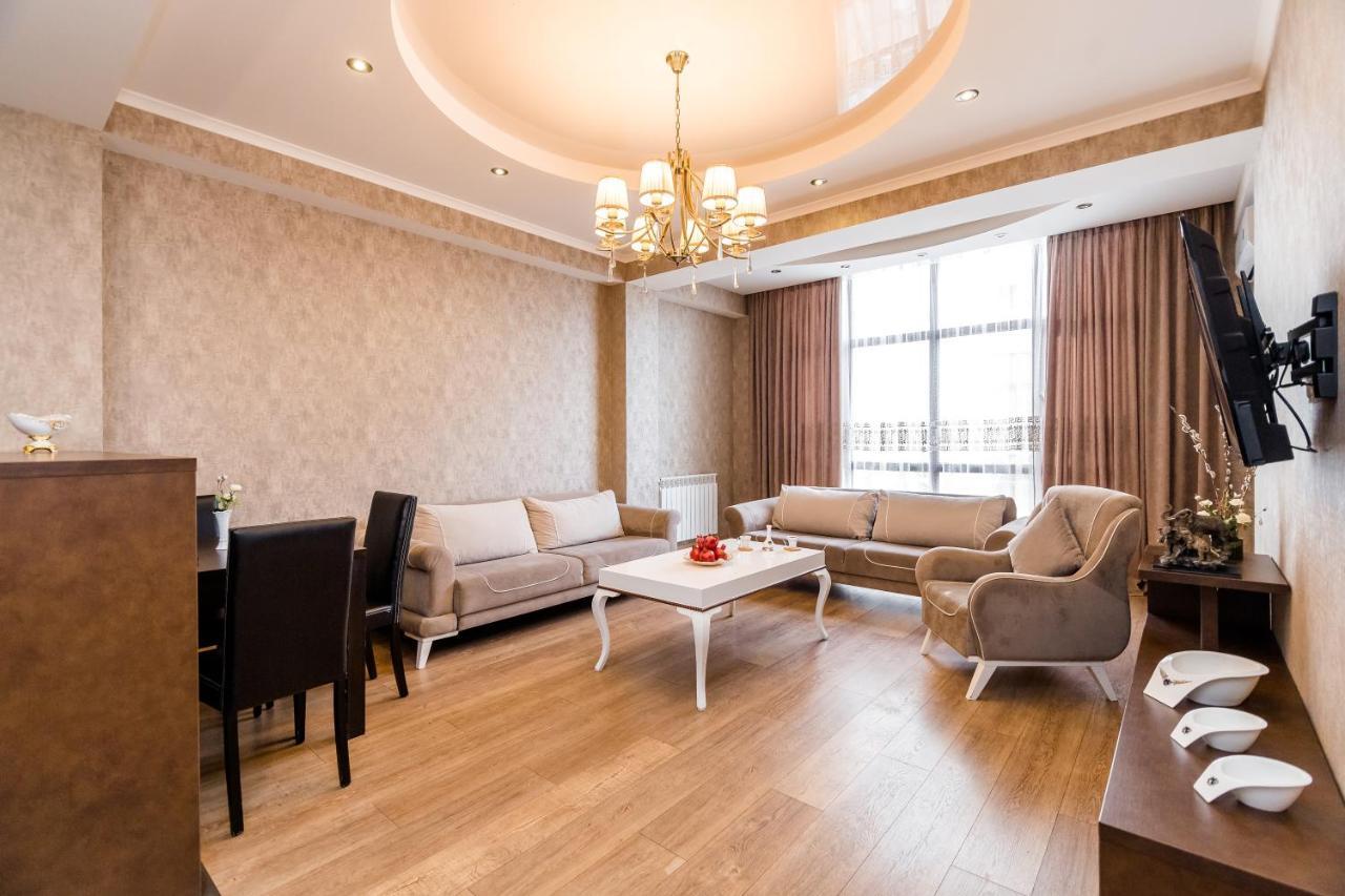 Dat Exx Apartments Tbilisi Ngoại thất bức ảnh